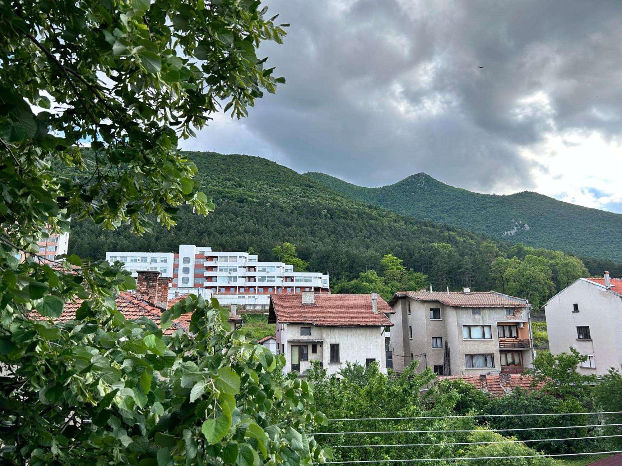 Apart House Ana Апартамент За Гости Ана Vratsa Экстерьер фото